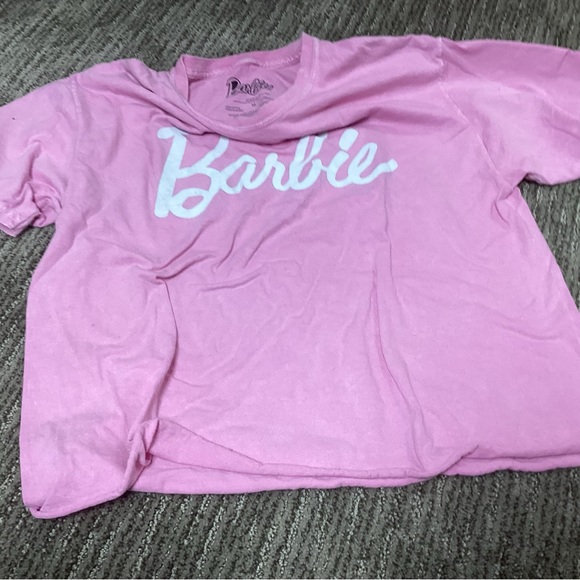 Barbie tshirt - Picture 3 of 4